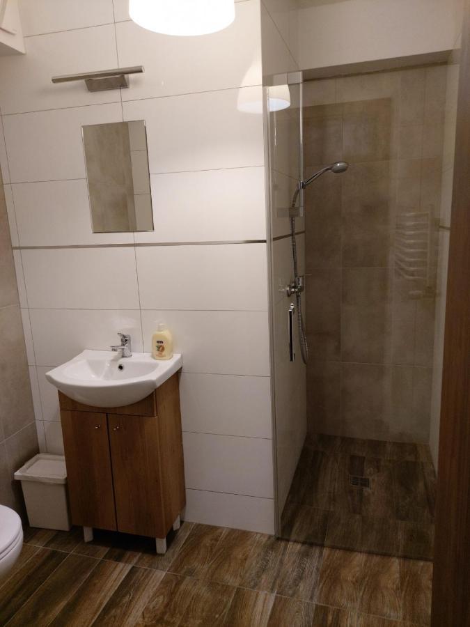 Eko Dworek Tylko 1500M Do Wejscia Energylandii Zator Exteriör bild